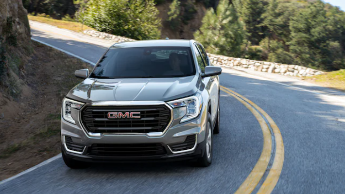 Meet the 2022 GMC Terrain