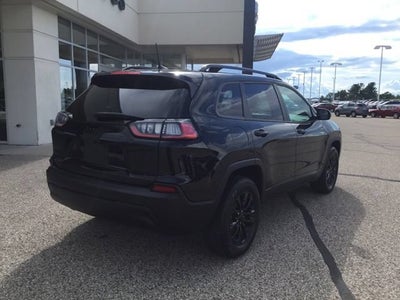 2023 Jeep Cherokee Altitude Lux