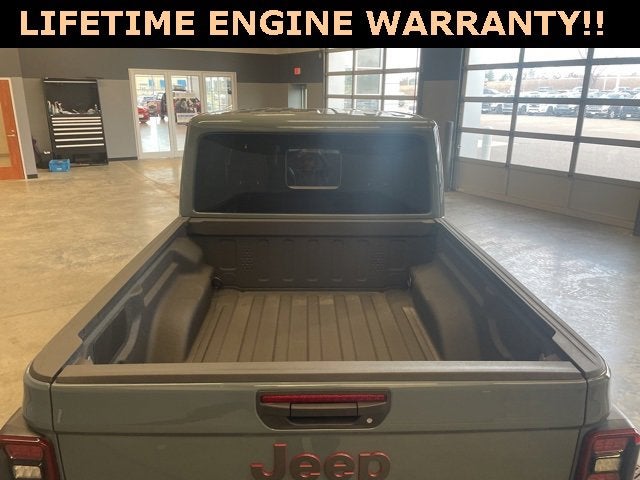 2025 Jeep Gladiator Rubicon X