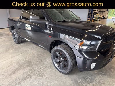 2018 RAM 1500 Big Horn Crew Cab 4x4 5'7" Box