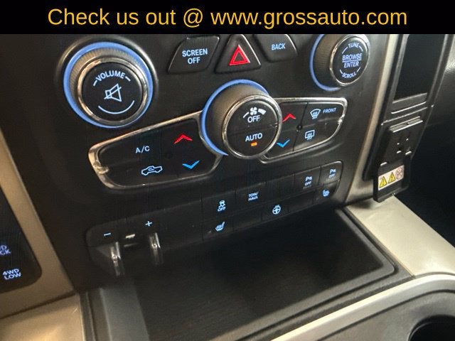 2018 RAM 1500 Big Horn Crew Cab 4x4 5'7" Box