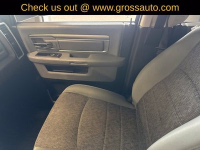 2018 RAM 1500 Big Horn Crew Cab 4x4 5'7" Box