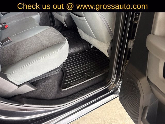 2018 RAM 1500 Big Horn Crew Cab 4x4 5'7" Box