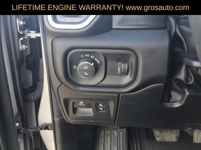 2025 RAM 1500 Big Horn Crew Cab 4x4 5'7" Box