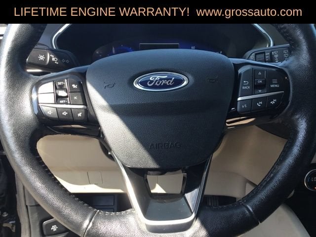 2021 Ford Escape Titanium Hybrid