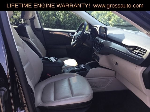 2021 Ford Escape Titanium Hybrid