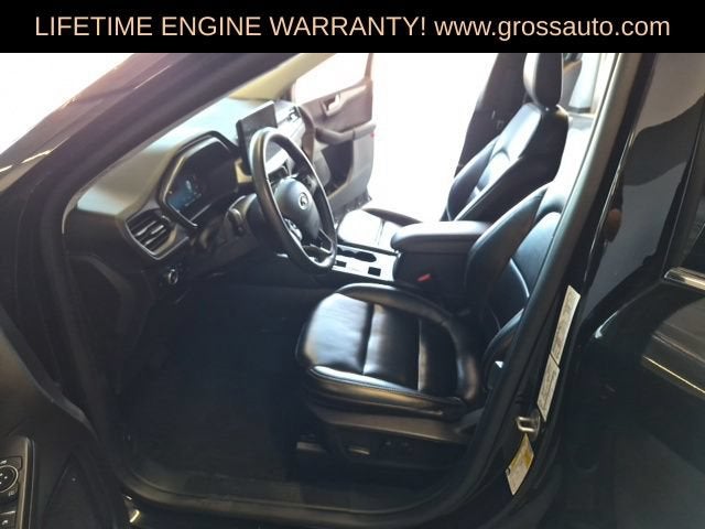 2024 Ford Escape Platinum