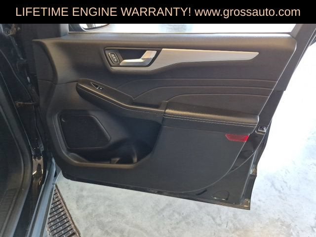 2024 Ford Escape Platinum