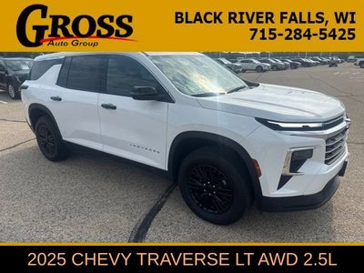 2025 Chevrolet Traverse LT