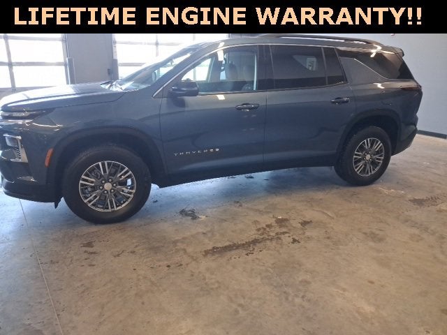 2025 Chevrolet Traverse LT