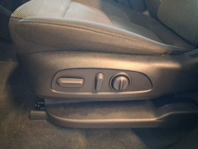 2023 Chevrolet Traverse 2FL