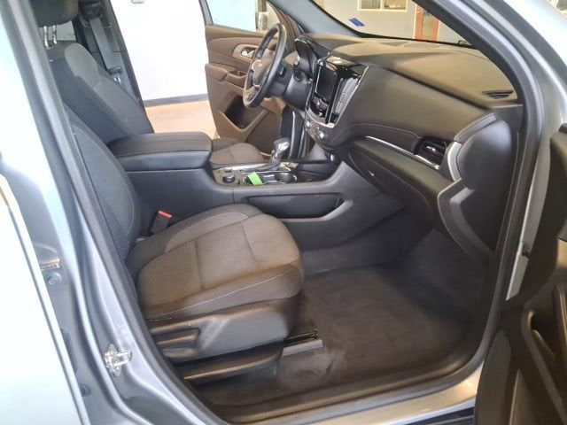 2023 Chevrolet Traverse 2FL