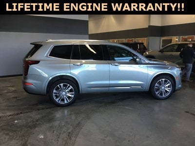 2025 Cadillac XT6 Premium Luxury