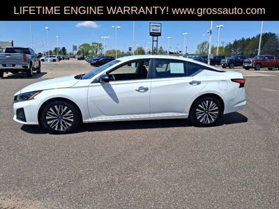 2025 Nissan Altima SV