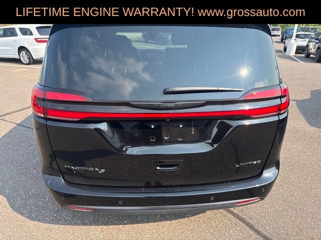 2025 Chrysler Pacifica Limited