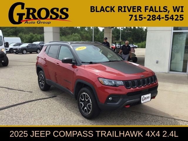 2025 Jeep Compass Trailhawk