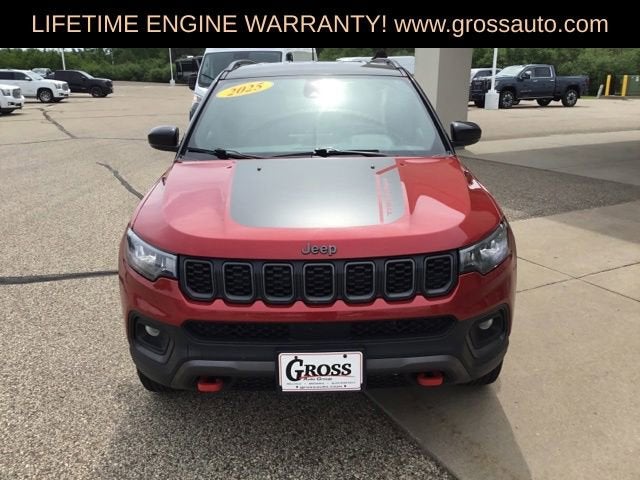 2025 Jeep Compass Trailhawk