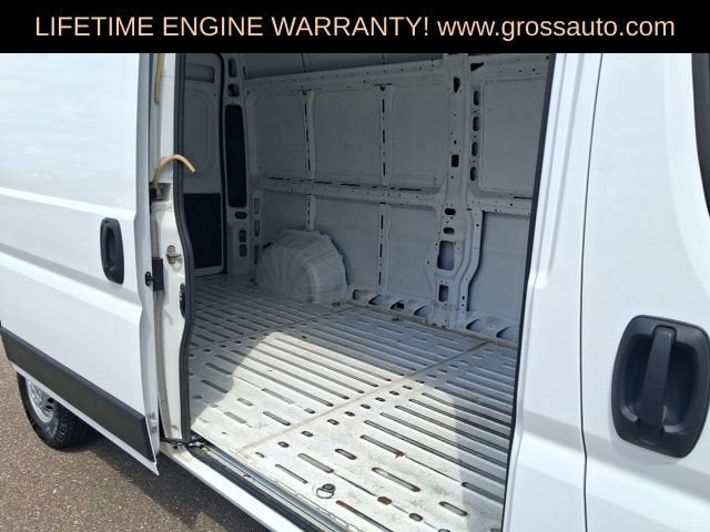 2025 RAM ProMaster Cargo Van Tradesman