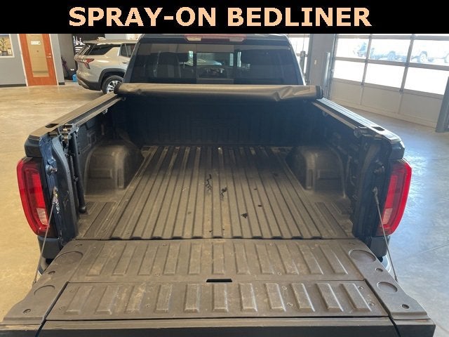 2022 GMC Sierra 1500 Limited SLT