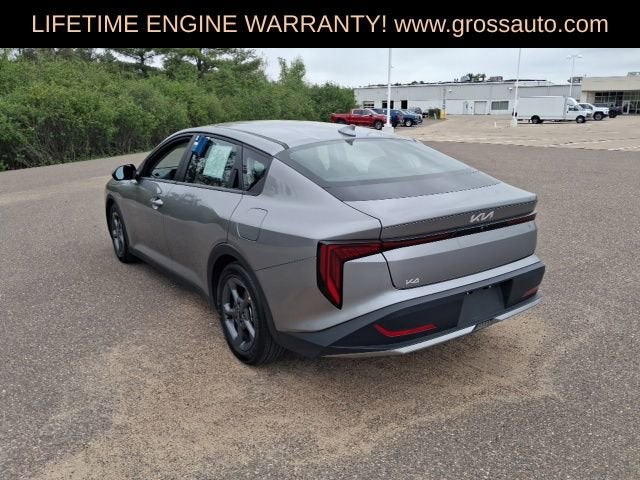 2025 Kia K4 LXS