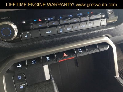 2022 Toyota Tundra 4WD SR5