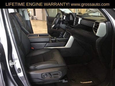 2022 Toyota Tundra 4WD SR5