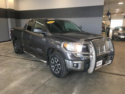 2015 Toyota Tundra 4WD Truck SR