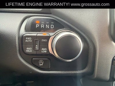 2024 RAM 1500 Big Horn Crew Cab 4x4 5'7" Box