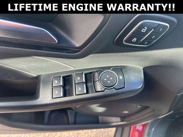 2025 Ford Escape ST-Line Elite