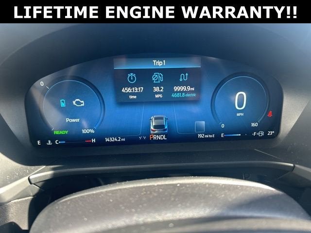 2025 Ford Escape ST-Line Elite