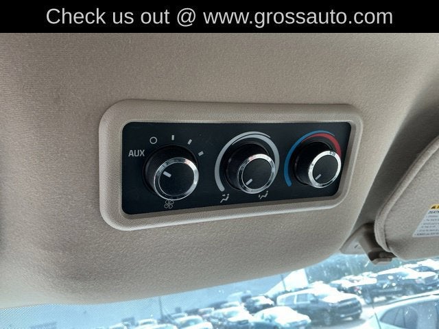 2012 Chevrolet Express Passenger 3500 1LT