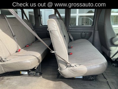 2012 Chevrolet Express Passenger 3500 1LT