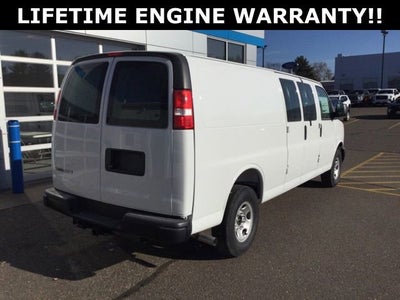 2025 Chevrolet Express Cargo WT