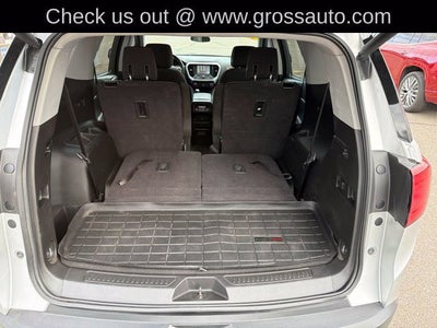 2017 GMC Acadia SLE