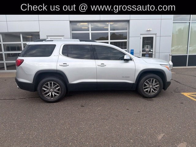 2017 GMC Acadia SLE