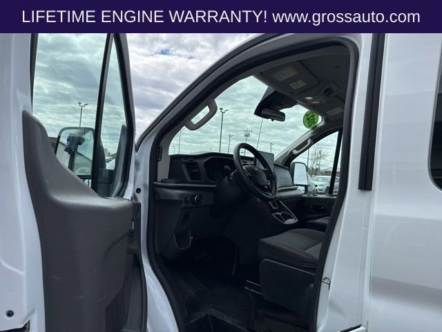 2022 Ford Transit Passenger Wagon XL