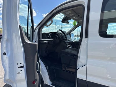 2022 Ford Transit Passenger Wagon XL