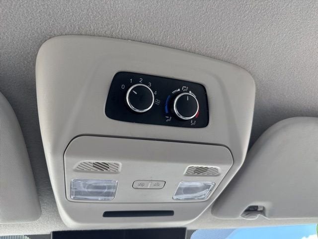 2022 Ford Transit Passenger Wagon XL