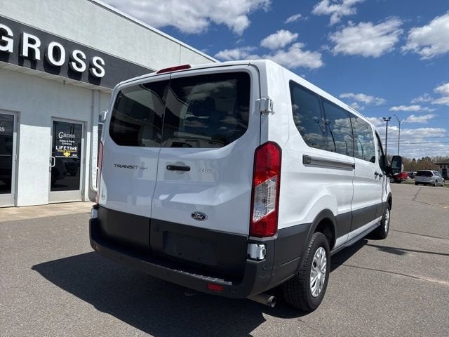 2022 Ford Transit Passenger Wagon XL