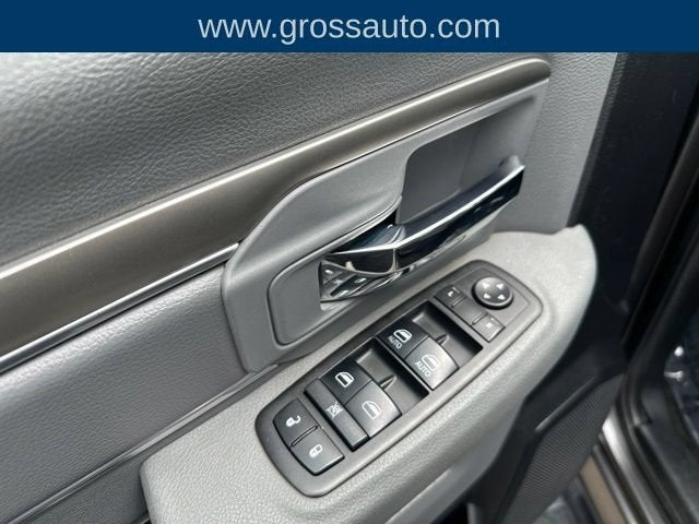 2018 RAM 1500 Big Horn Crew Cab 4x4 5'7" Box