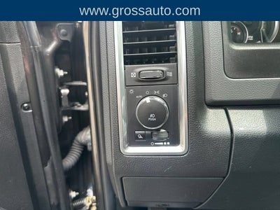 2018 RAM 1500 Big Horn Crew Cab 4x4 5'7" Box