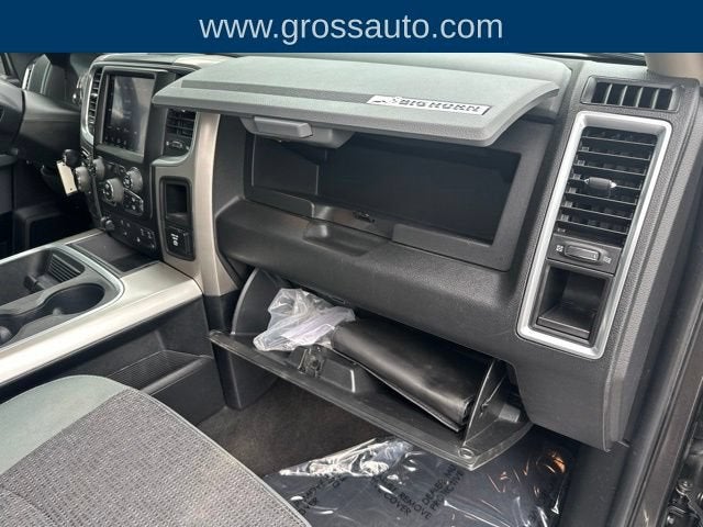 2018 RAM 1500 Big Horn Crew Cab 4x4 5'7" Box