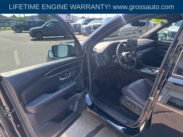 2023 Honda Pilot Elite