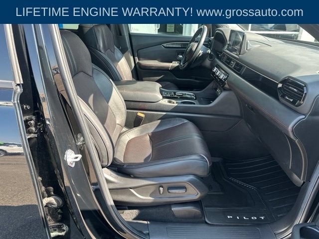 2023 Honda Pilot Elite