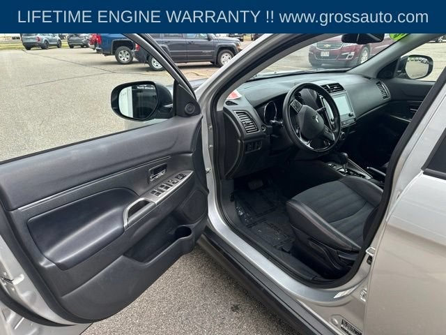 2024 Mitsubishi Outlander Sport S