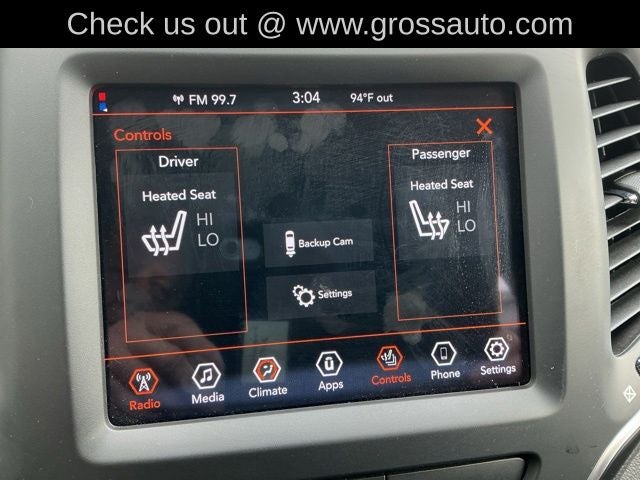 2022 Jeep Cherokee Sport