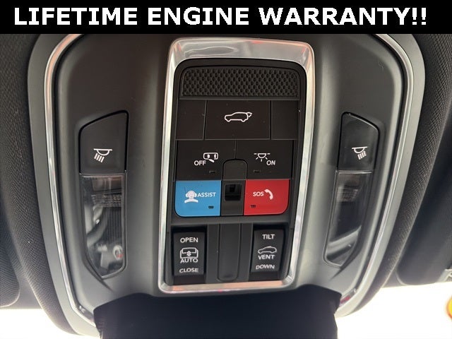 2024 Jeep Grand Cherokee Laredo X 4x4