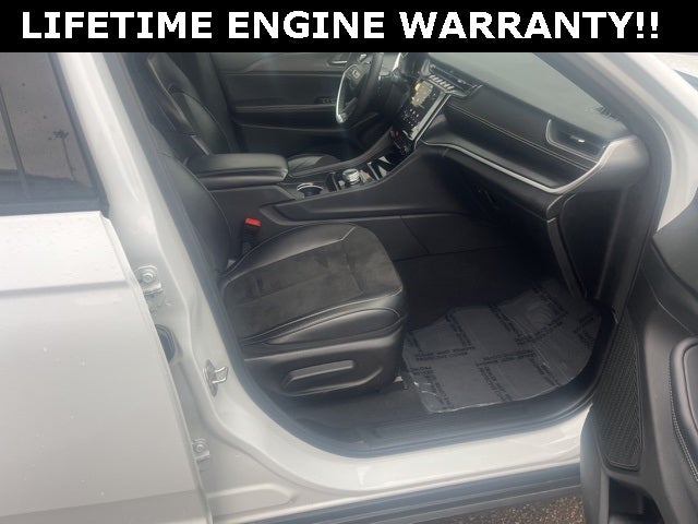 2024 Jeep Grand Cherokee L Altitude 4x4