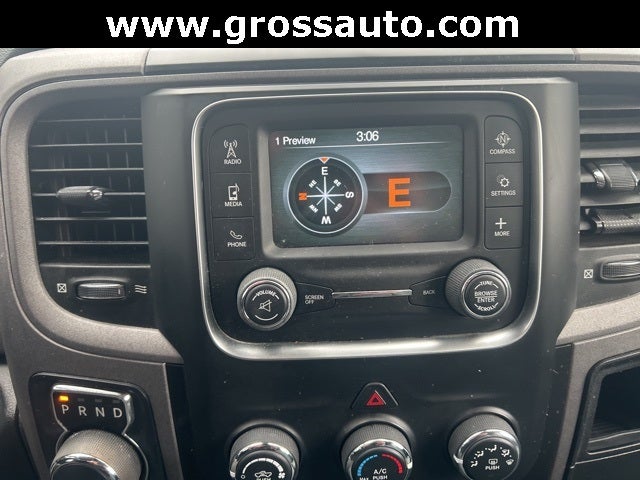 2017 RAM 1500 Express Crew Cab 4x4 5'7' Box