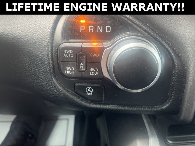 2022 RAM 1500 Big Horn Crew Cab 4x4 5'7' Box